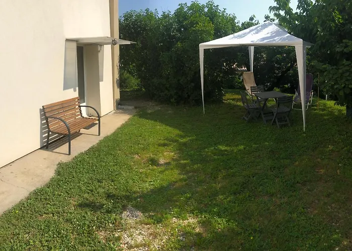 Apartment Le Pti Logis Laveyron