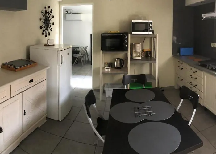 Le Pti Logis Apartment Laveyron
